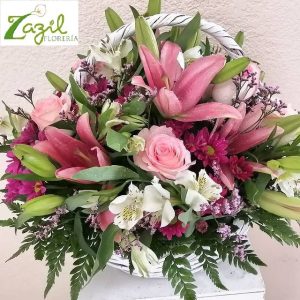 Clave 039  Canasta de lilis y rosas