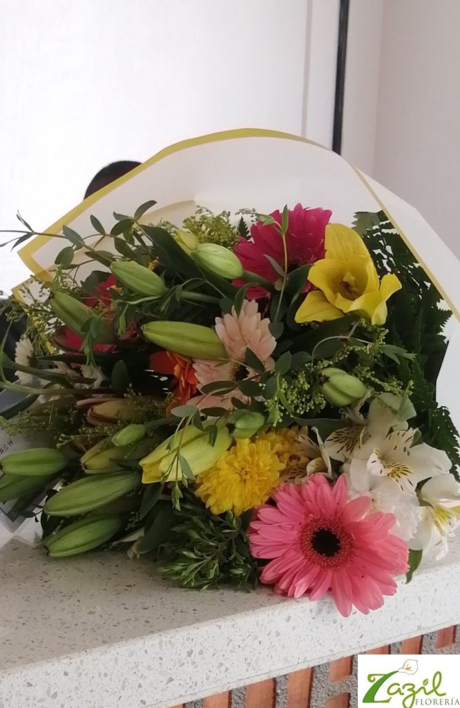 Ramo de flores mixtas