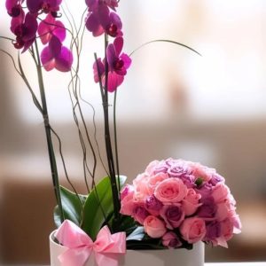 Clave  195 Orquídeas y rosas